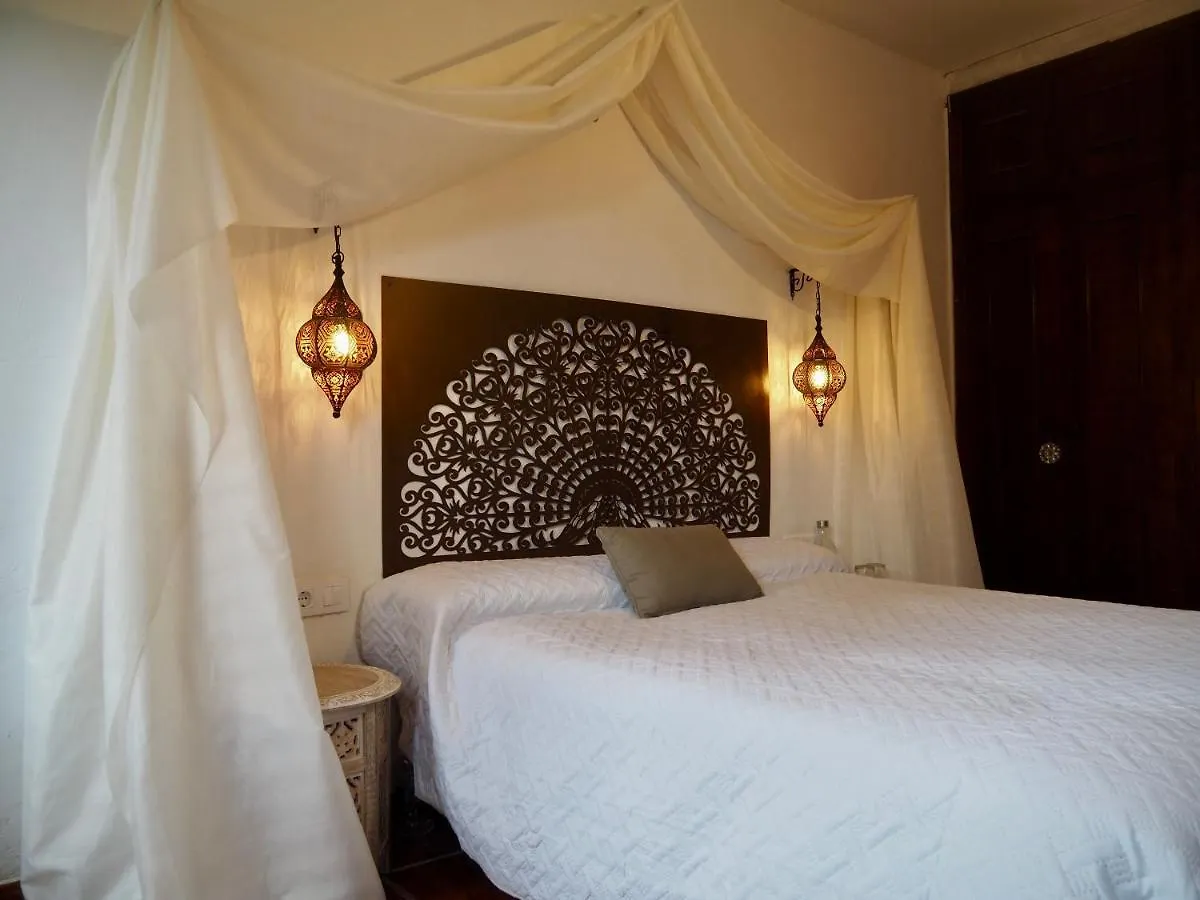 Country house Le Mirage Guest House Cambrils
